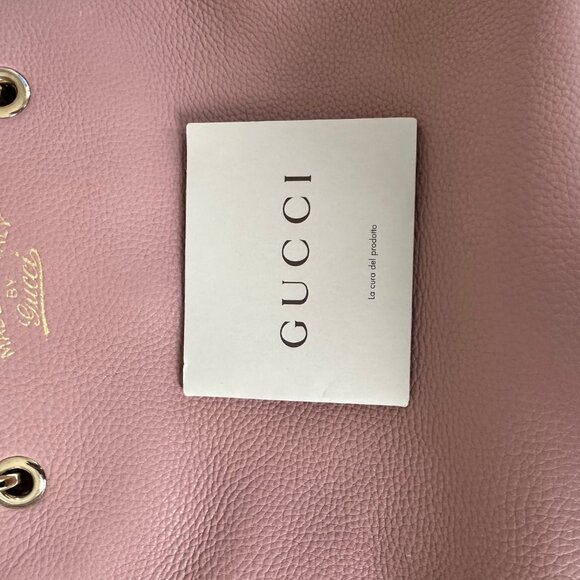 Gucci Bamboo Tote in Blush - Picture 8 of 16